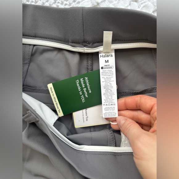 Halara NWT Flex™ High Waisted Pocket Work Flare Pants | Sz Medium - Picture 4 of 6